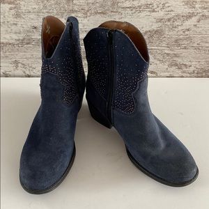BOC ankle cowboy boots